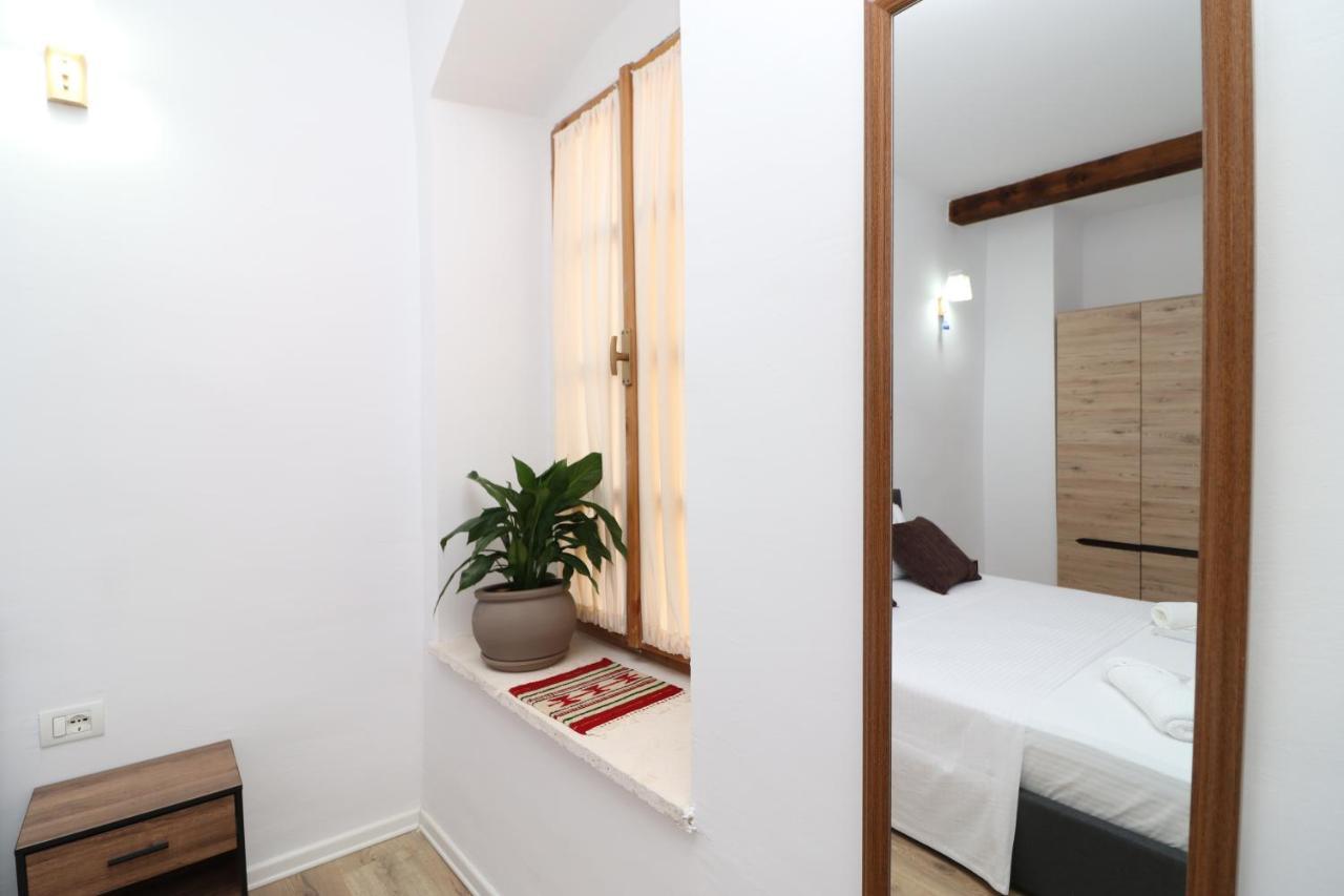 Bed and Breakfast Gaia Vlorë Exterior foto